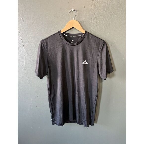 Adidas Mens Black Short Sleeve Athletic T-shirt Size Small - Picture 1 of 3